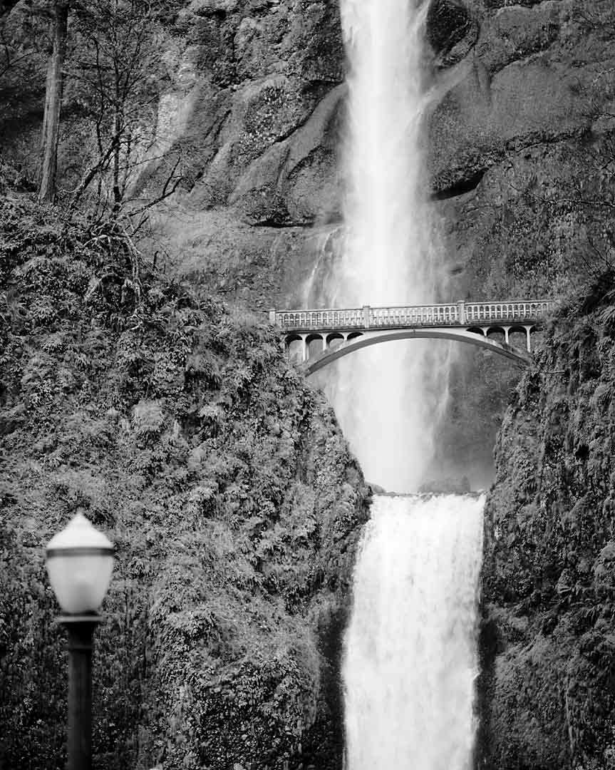 Multnomah Falls #8, Columbia Gorge, Oregon, USA, 2001