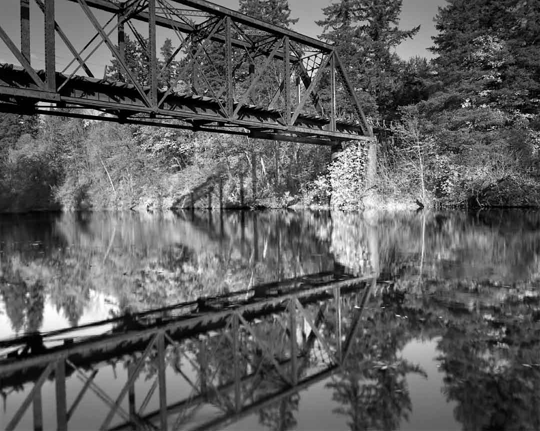 Bridge over Tualatin River #9, Tualatin, Oregon, USA, 2004