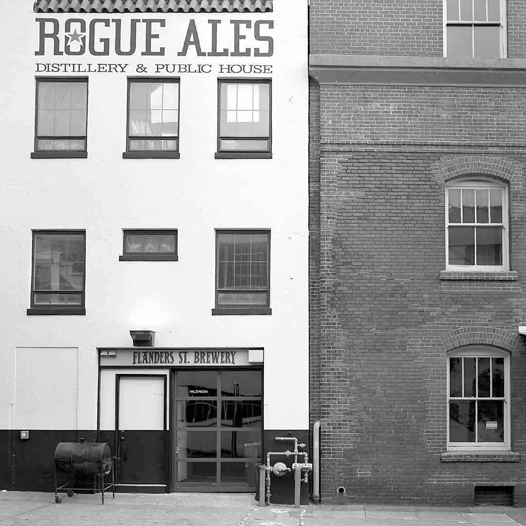 Rogue Ale House #2, Portland, Oregon, USA, 2005
