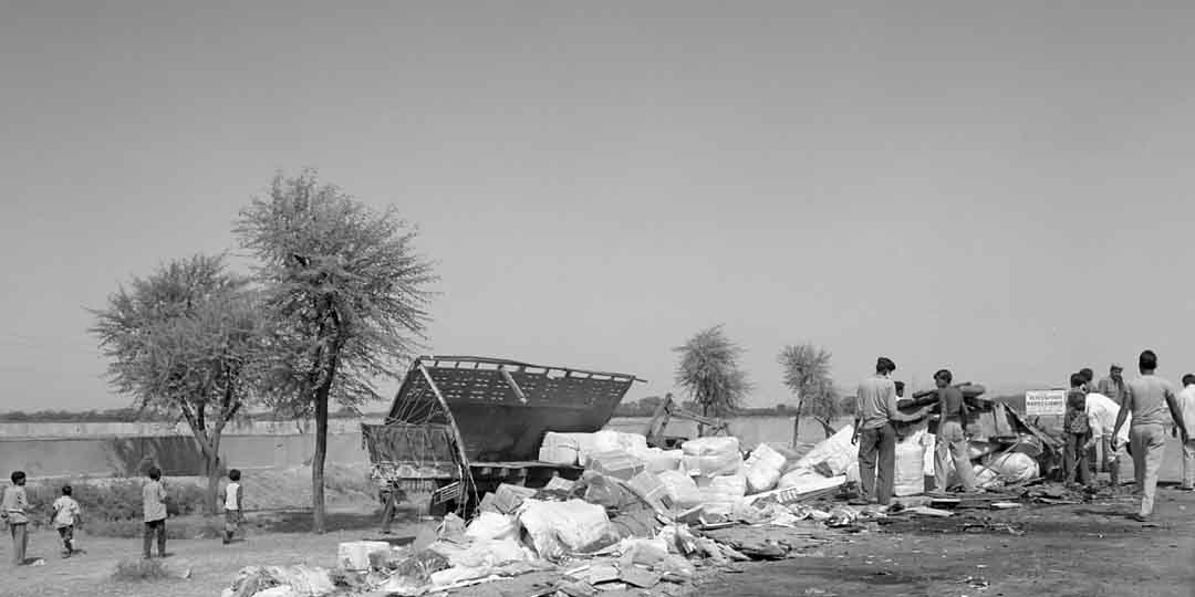 Road to Jaipur #1, Rajasthan, India, 2005