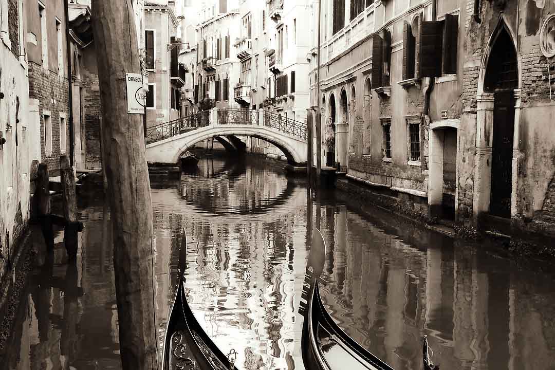 Canale di San Moise #12, Venice, Italy, 2008