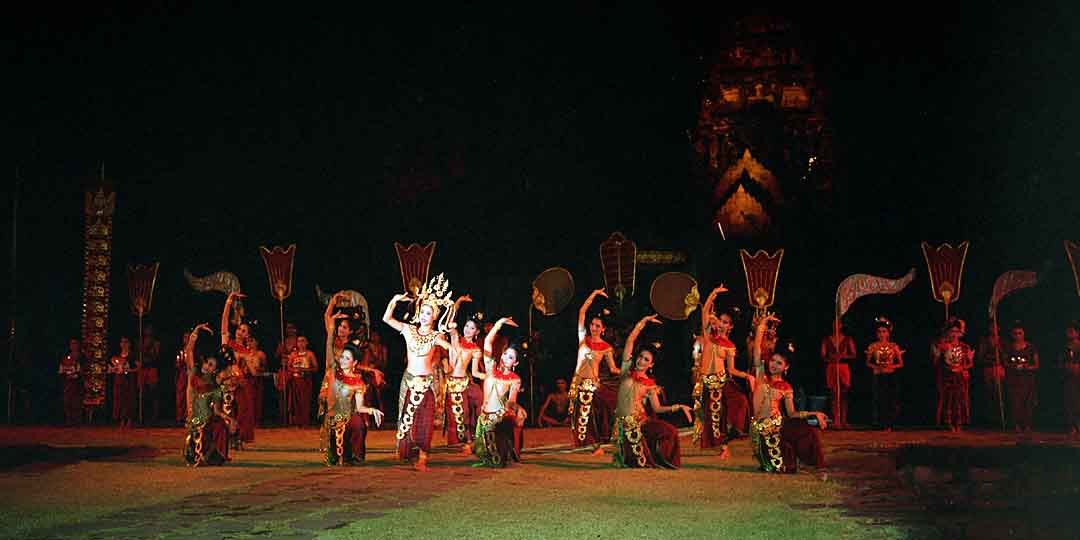 Traditional Folk Dance #2, Phimai, Thailand, 2004